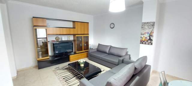 Tirane, shitet apartament 1+1 Kati 6, 92 m² 190.000 Euro   ne Rrugen e Kosovareve