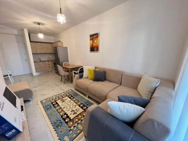 Tirane, jepet me qera apartament 1+1+BLK Kati 3, 60 m² 400 Euro (ish Fusha e Aviacionit)
