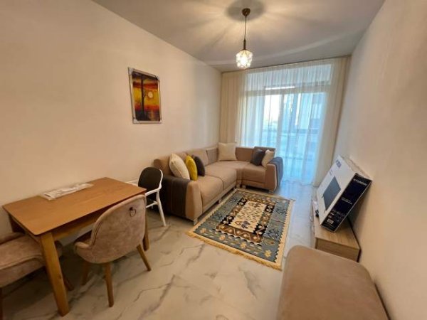 Tirane, jepet me qera apartament 1+1+BLK Kati 3, 60 m² 400 Euro (ish Fusha e Aviacionit)