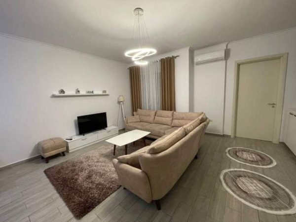 Tirane, jepet me qera apartament 1+1+BLK Kati 5, 70 m² 450 Euro (haxhi hysen dalliu)