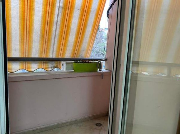 Tirane, jepet me qera zyre Kati 4, 88 m² 800 Euro (Rruga e Elbasanit)