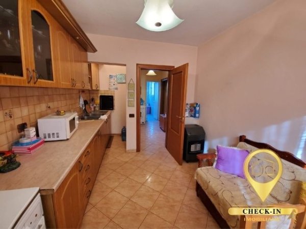 Tirane, shitet apartament 2+1+BLK Kati 4, 64 m² 80.000 Euro (Shkolla Harry Fultz)