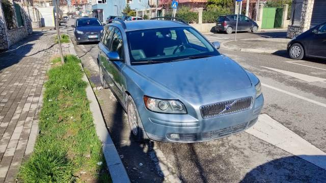 Tirane, shitet makine Volvo V50 Viti 2006,