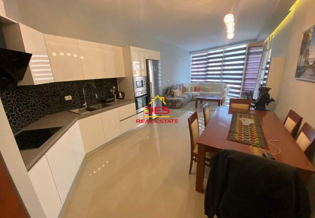 Shitet apartament 2+1+BLK Kati 6, 97 m² 150.000 Euro/Total  (Rruga Murat Terbaci, LUNGOMARE)