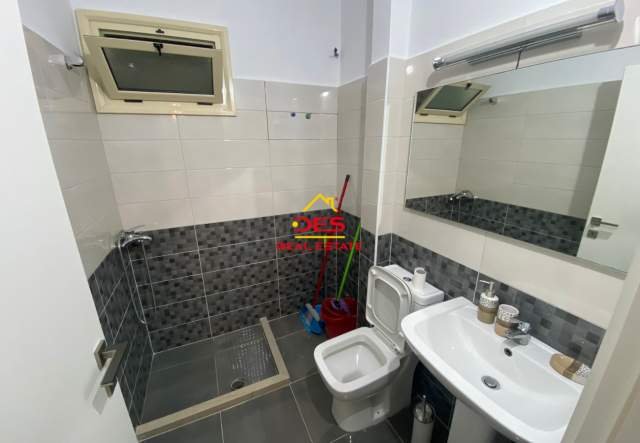 Shitet apartament 2+1+BLK Kati 6, 97 m² 150.000 Euro/Total  (Rruga Murat Terbaci, LUNGOMARE)