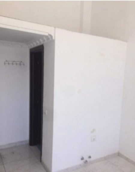 Tirane, jepet me qera dyqan Kati 0, 27 m² 30.000 Leke (Don Bosko)
