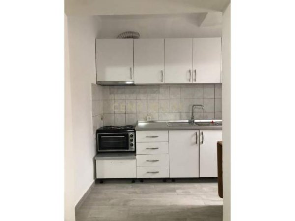 Tirane, jepet me qera apartament 2+1+BLK Kati 3, 69 m² 450 Euro (rruga e elbasanit)