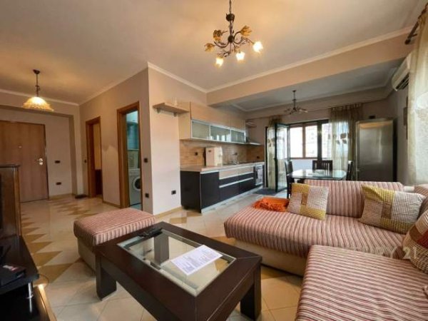 Tirane, jepet me qera apartament 450 Euro (don bosko)