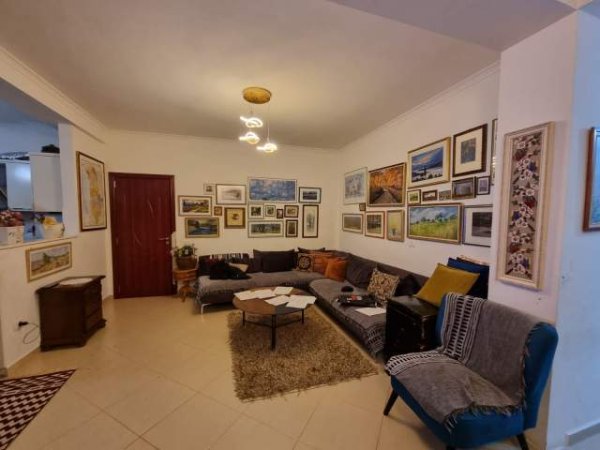 Tirane, shitet apartament 2+1+BLK Kati 2, 105 m² 100.000 Euro (ASTIR)
