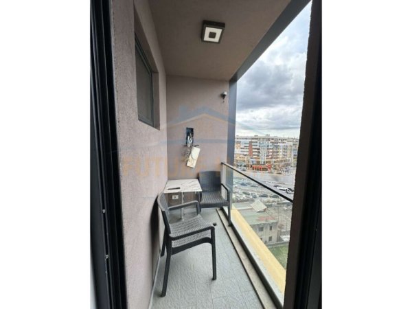 Tirane, jepet me qera apartament 2+1+Ballkon Kati 7, 79 m² 600 € (Rezidenca Future Home, Unaza e Re)