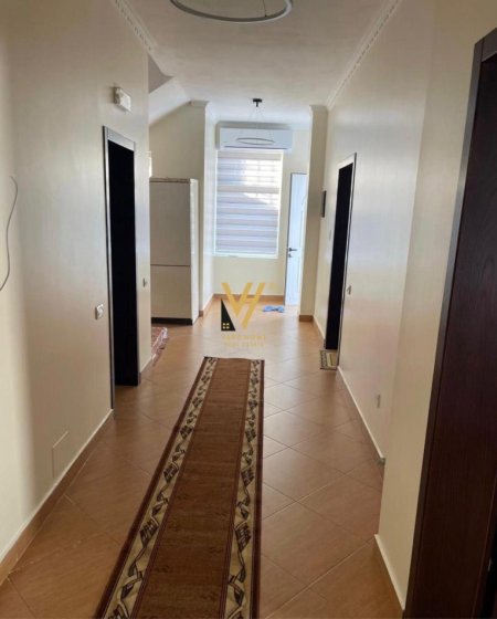 Tirane, jepet me qera apartament 2+1+Aneks+Ballkon Kati 2, 120 m² 500 € (ALI DEMI , TREGU ELEKTRIK)