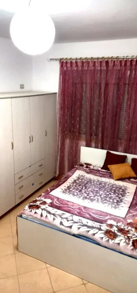 JEPET ME QERA 2+1+ 2 Tualete,ne Astir (Rotondo1)Kati 4, 107 m² 500 €