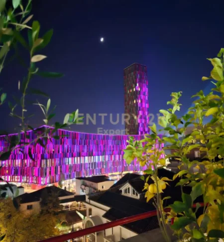 Tirane, shitet apartament 4+1+Aneks+Ballkon Kati 5, 565 m² 2.000.000 € (Air Albania)