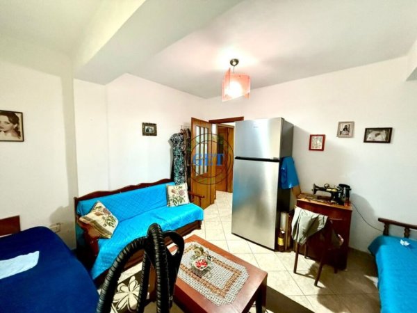 Durres, shitet apartament 3+1+Ballkon Kati 1, 135 m² 140.000 € (Lagjia 18)