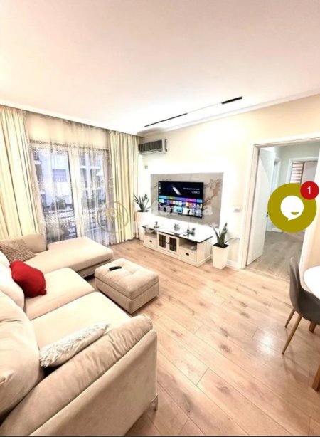 Tirane, jepet me qera apartament 1+1 Kati 5, 80 m² 600 € (Astir)