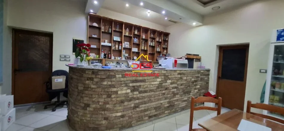 Tepelene, shitet lokal Kati 0, 130.000 € (Krahës, Tepelenë)