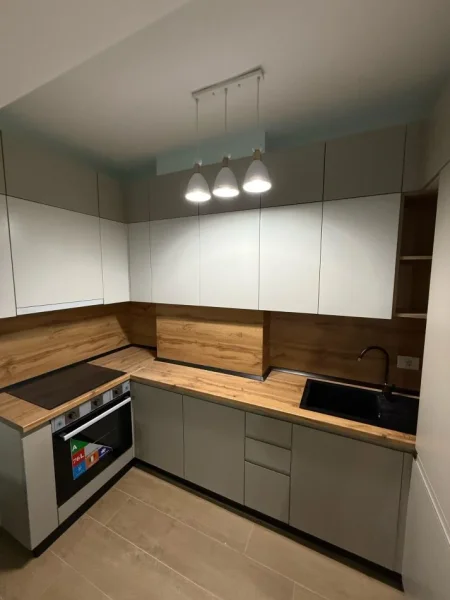 Tirane, jepet me qera apartament 1+1 Kati 2, 62 m² 550 € (Kodra e Diellit 2)