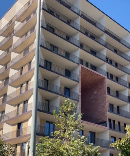 Tirane, shitet apartament 2+1+Ballkon Kati 8, 114 m² 355.000 € (Altana Luxury Residence)