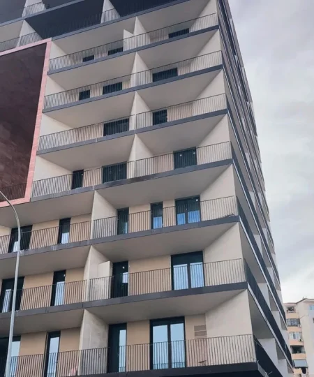 Tirane, shitet apartament 1+1+Ballkon Kati 6, 95 m² 294.000 € (Altana Luxury Residence)