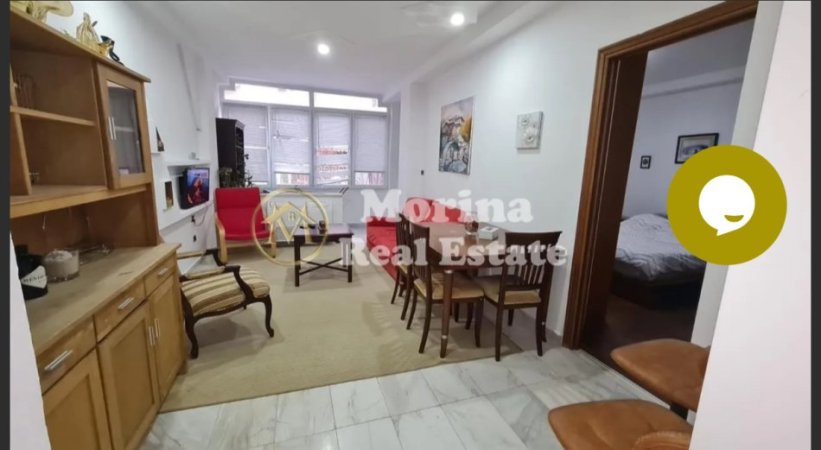 Tirane, jepet me qera apartament 1+1+Ballkon Kati 2, 60 m² 600 € (Blloku)