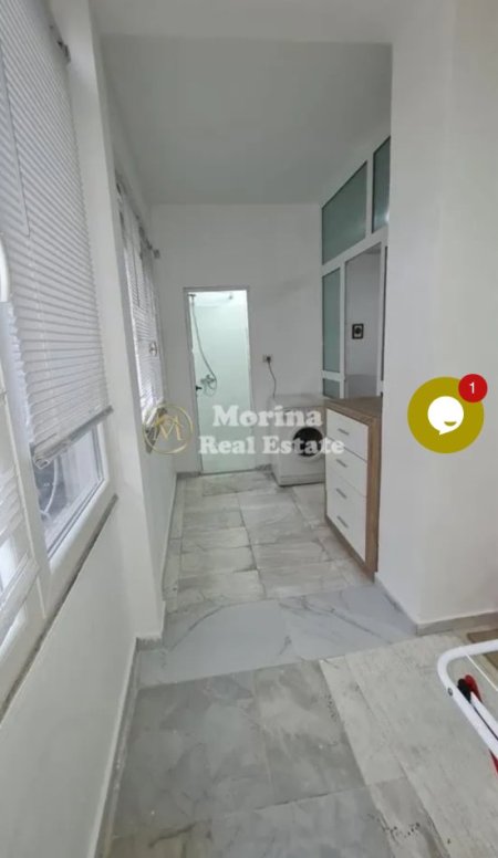 Tirane, jepet me qera apartament 1+1+Ballkon Kati 2, 60 m² 600 € (Blloku)