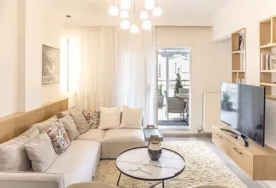 Tirane, jepet me qera apartament 1+1+Ballkon Kati 4, 60 m² 400 € (porcelan)