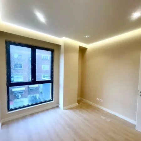 Tirane, shitet apartament 2+1 , 108 m² 210.000 € (Pazari i Ri)