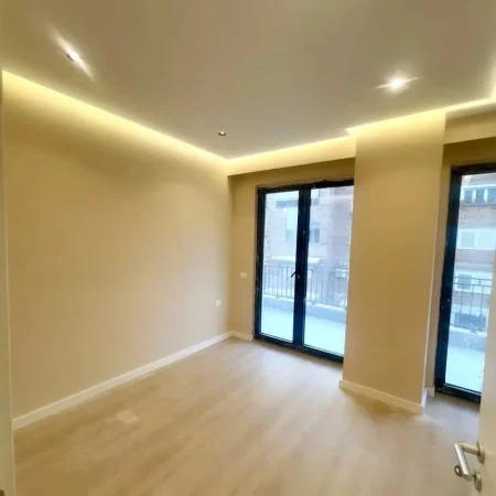 Tirane, shitet apartament 2+1 , 108 m² 210.000 € (Pazari i Ri)