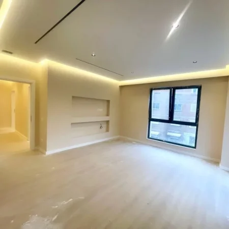 Tirane, shitet apartament 2+1 , 108 m² 210.000 € (Pazari i Ri)