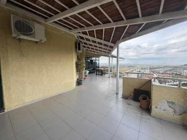 Lushnje, shes apartament+verande | Penthouse 3+1+Aneks+Ballkon Kati 9, (Bulevardi Palmave)