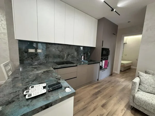 Durres, jepet me qera apartament 2+1+Ballkon Kati 1, (VOLLGA)