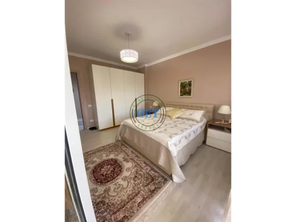 Durres, shitet apartament 2+1 Kati 6, 150.000 €