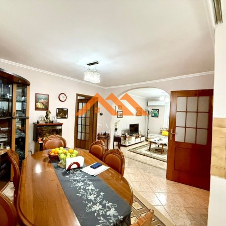 DURRES,SHITET APARTAMENT 140 m²,150,000 Euro (Lagja 18)