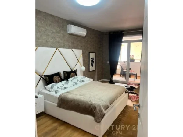 Tirane, shes apartament 2+1+2 , 138 m² 290.000 € (21 Dhjetori)