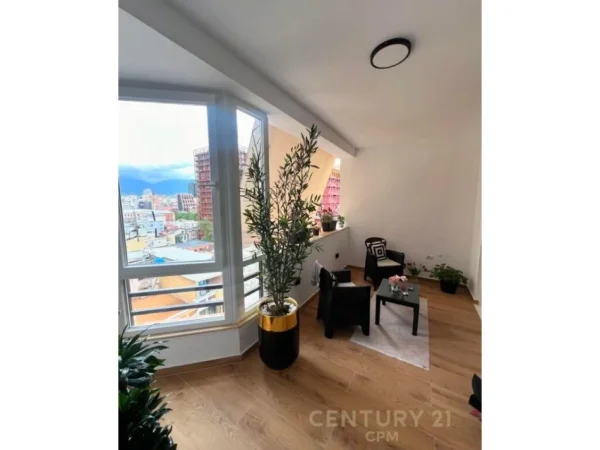 Tirane, shes apartament 2+1+2 , 138 m² 290.000 € (21 Dhjetori)