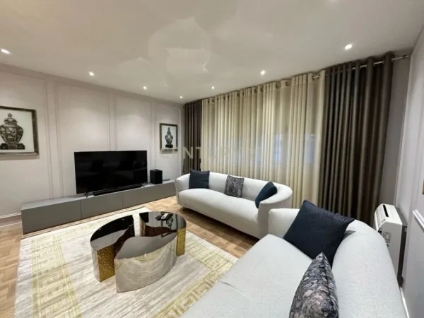 Tirane, jap me qera apartament 2+1+2 , 110 m² 1.200 € (Liqeni i Thatë)