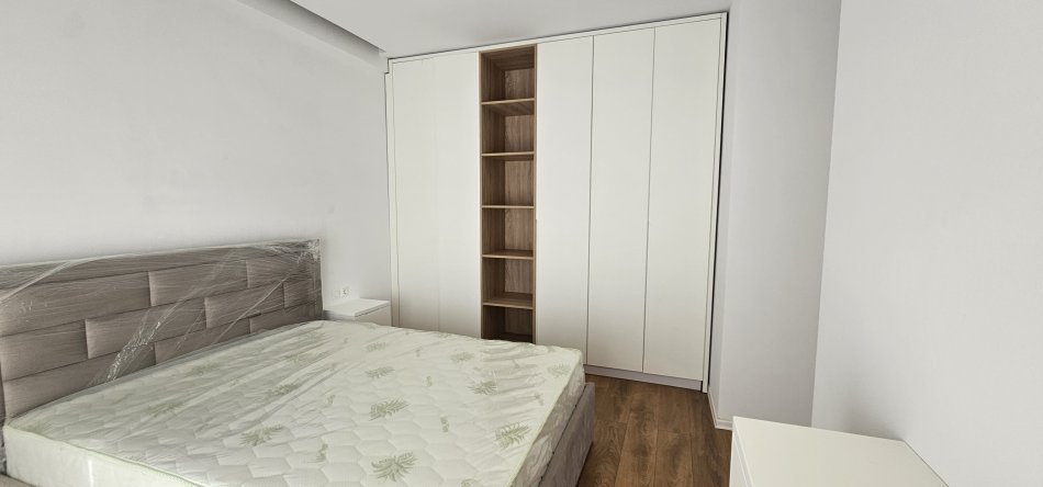 Tirane, jepet me qera apartament 3+1+Ballkon Kati 2, 105 m² 550 € (Babrru)