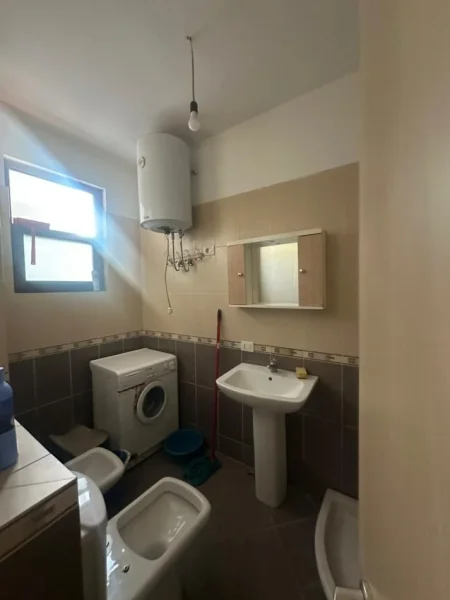 Tirane, shes apartament 2+1 Kati 8, 110 m² 150.000 € 