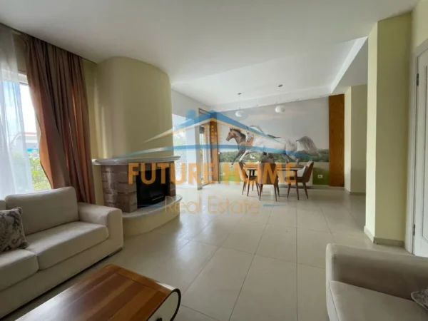 Tirane, jepet me qera Vile 4+1+Aneks+Ballkon Kati 0, 321 m² 2.200 € (Residenca Sunrise)