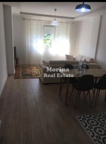Tirane, jepet me qera apartament 1+1+Ballkon Kati 4, 72 m² 480 € (Kopshti Zoologjik)