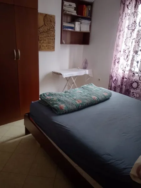 Tirane, jepet me qera apartament 2+1 Kati 5, 90 m² 400 € (5 maji)