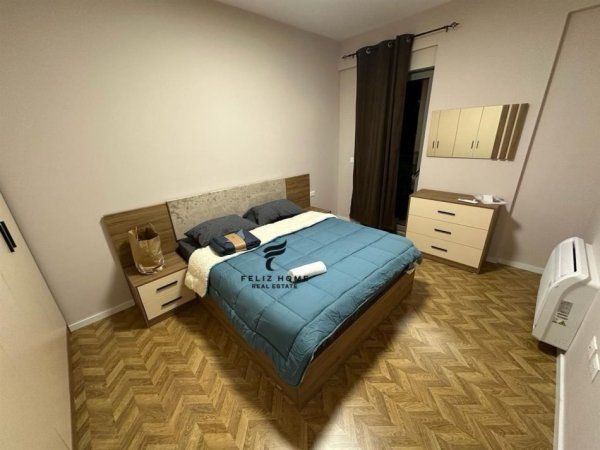 Tirane, jepet me qera apartament 1+1+Ballkon Kati 1, 85 m² 550 € (FUSHA E AVAICIONIT)