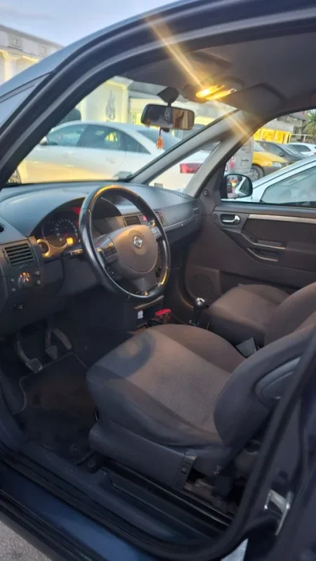 Fier, shitet Opel Meriva Benzin+Gaz, blu e errët manuale Kondicioner