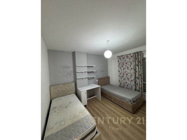 Tirane, shes apartament 2+1+Aneks+Ballkon Kati 4, 94 m² 217.000 € (Kompleksi Magnet (21 Dhjetori))