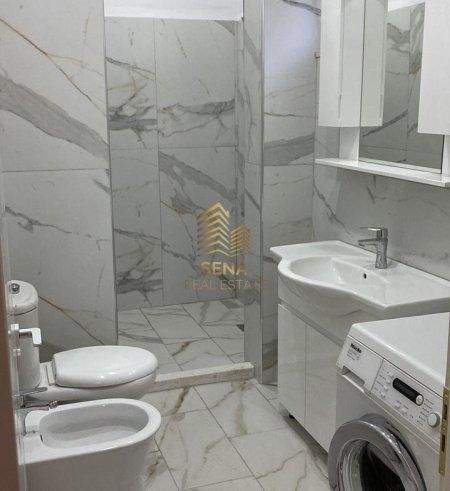 Tirane, jepet me qera shtepi 1+1 Kati 1, 60 m² 360 € (Rruga Filip Shiroka)