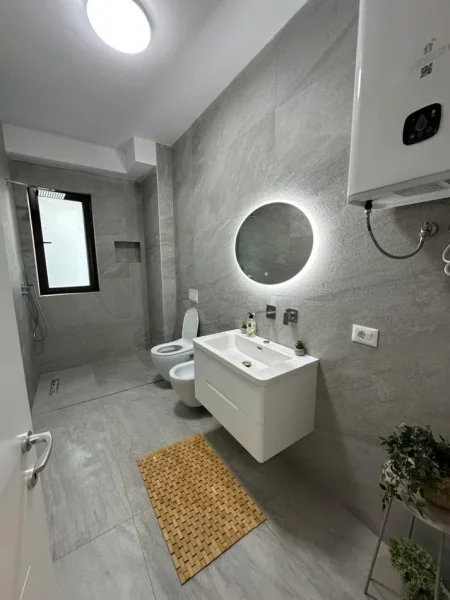 Tirane, jepet me qera apartament 2+1 Kati 2, 93 m² 900 € (Myslym Shyri)