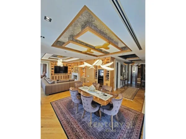 Tirane, shitet apartament+verande | Penthouse 5+1+Aneks+Ballkon Kati 10, 435 m² 1.600.000 € (rruga e Kavajes)