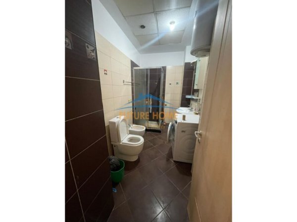 APARTAMENT 2+1 ME QERA , PRANE DELIJORGJIT , RRUGA KAVAJES
