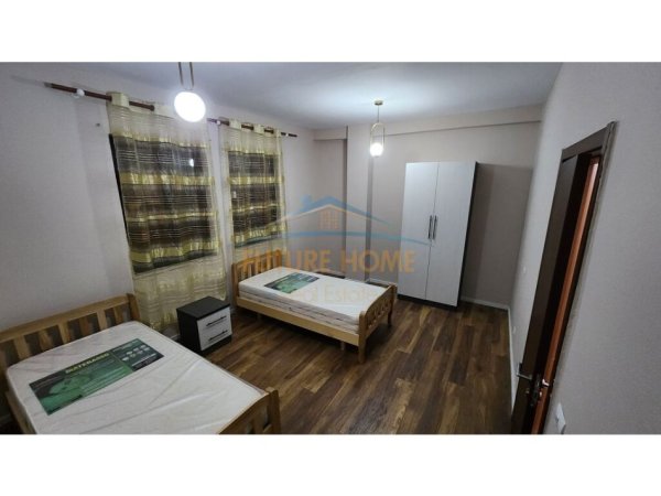 APARTAMENT 2+1 ME QERA , NE MYSLYM SHYR