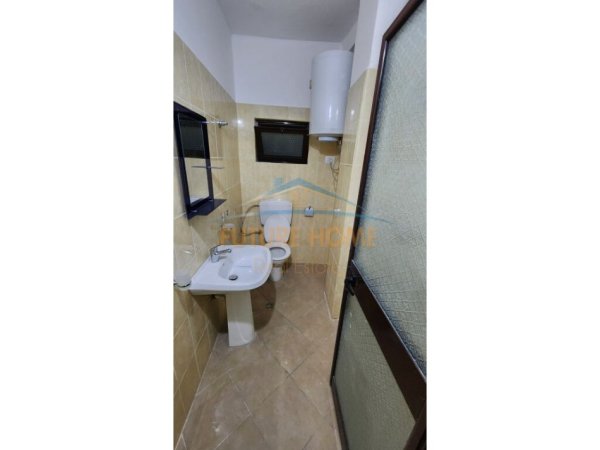 APARTAMENT 2+1 ME QERA , NE MYSLYM SHYR